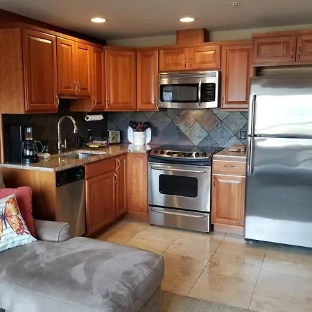 Lake Chelan View Condo In Downtown Near Beach! Exterior photo